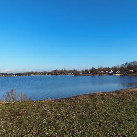 Дом отдыха Exklusives Am Veluwemeer Im Europacs Bad Hoophiuzen